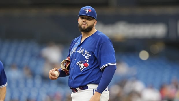 Alek Manoah's season continues to spiral. Here's how the Blue Jays can mitigate his absence.